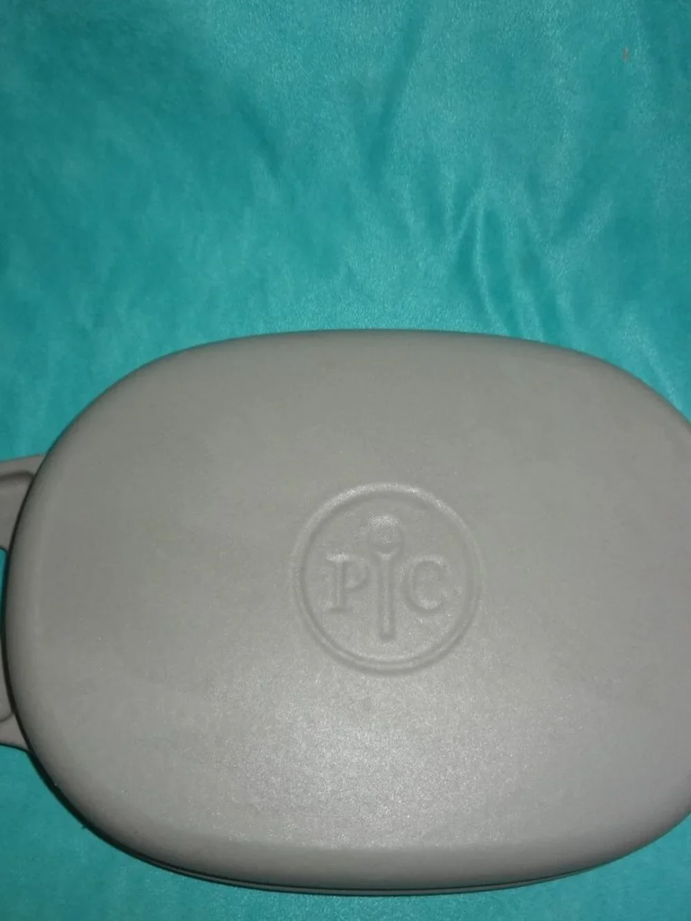 Pampered Chef Gray 1 Quart Enameled Heavy Cast Iron Baker w Handles 10